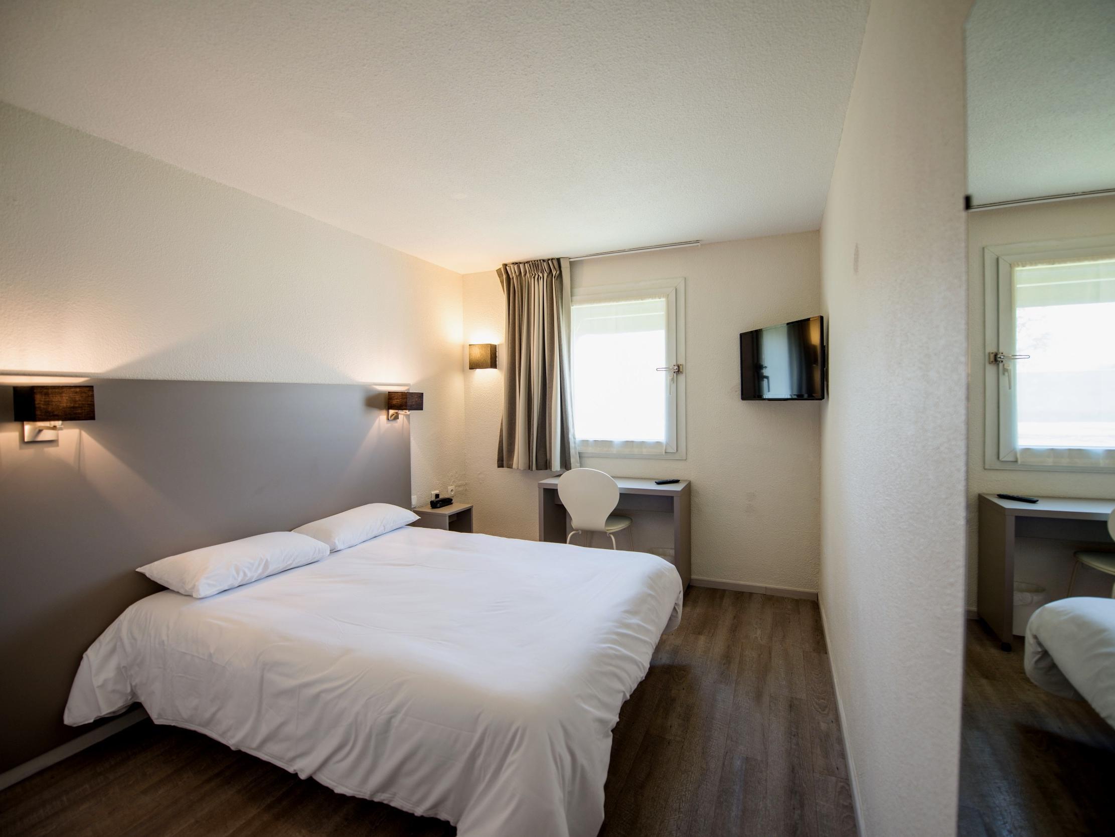 Hotel Logis Carline Restaurant Beaune (Cote d'Or)
