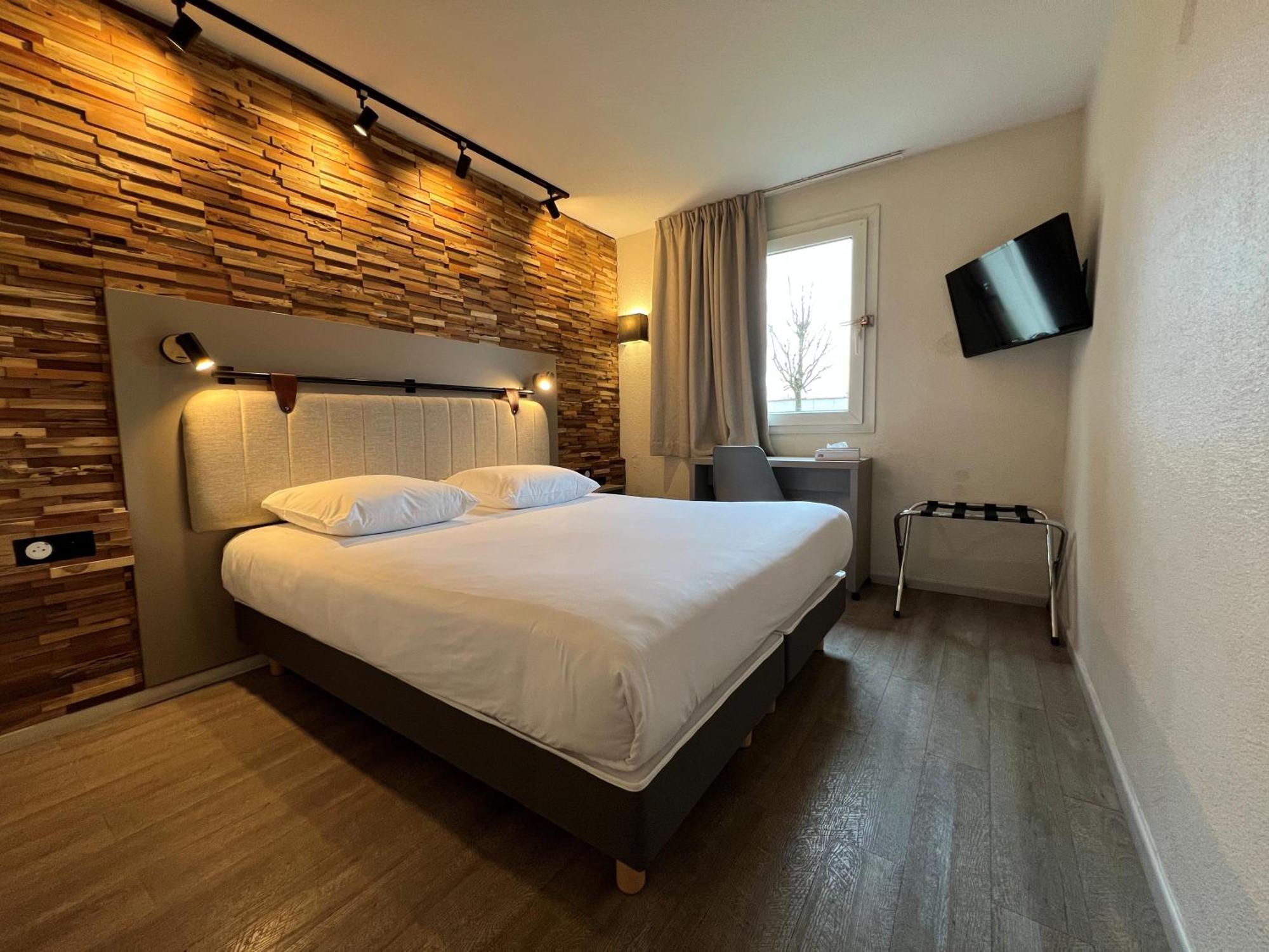 Logis Carline Restaurant 3* Beaune (Cote d'Or)